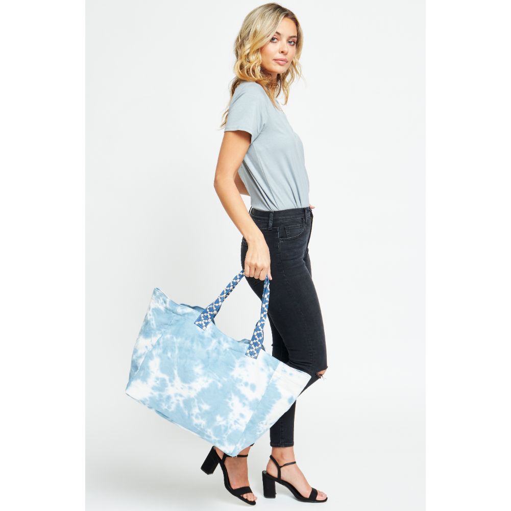 Woman wearing Blue Urban Expressions Marbella Tote 840611170552 View 4 | Blue