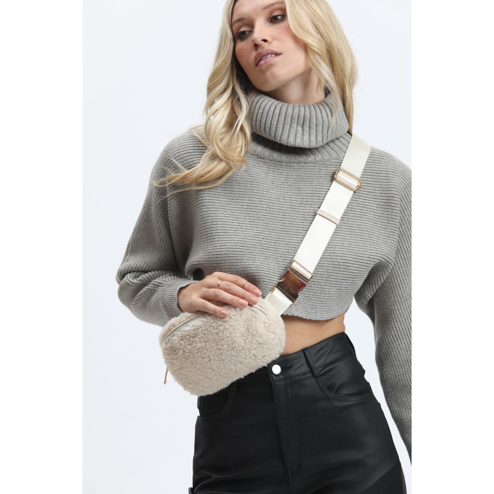 Woman wearing Ivory Urban Expressions Santi Belt Bag 840611190444 View 2 | Ivory