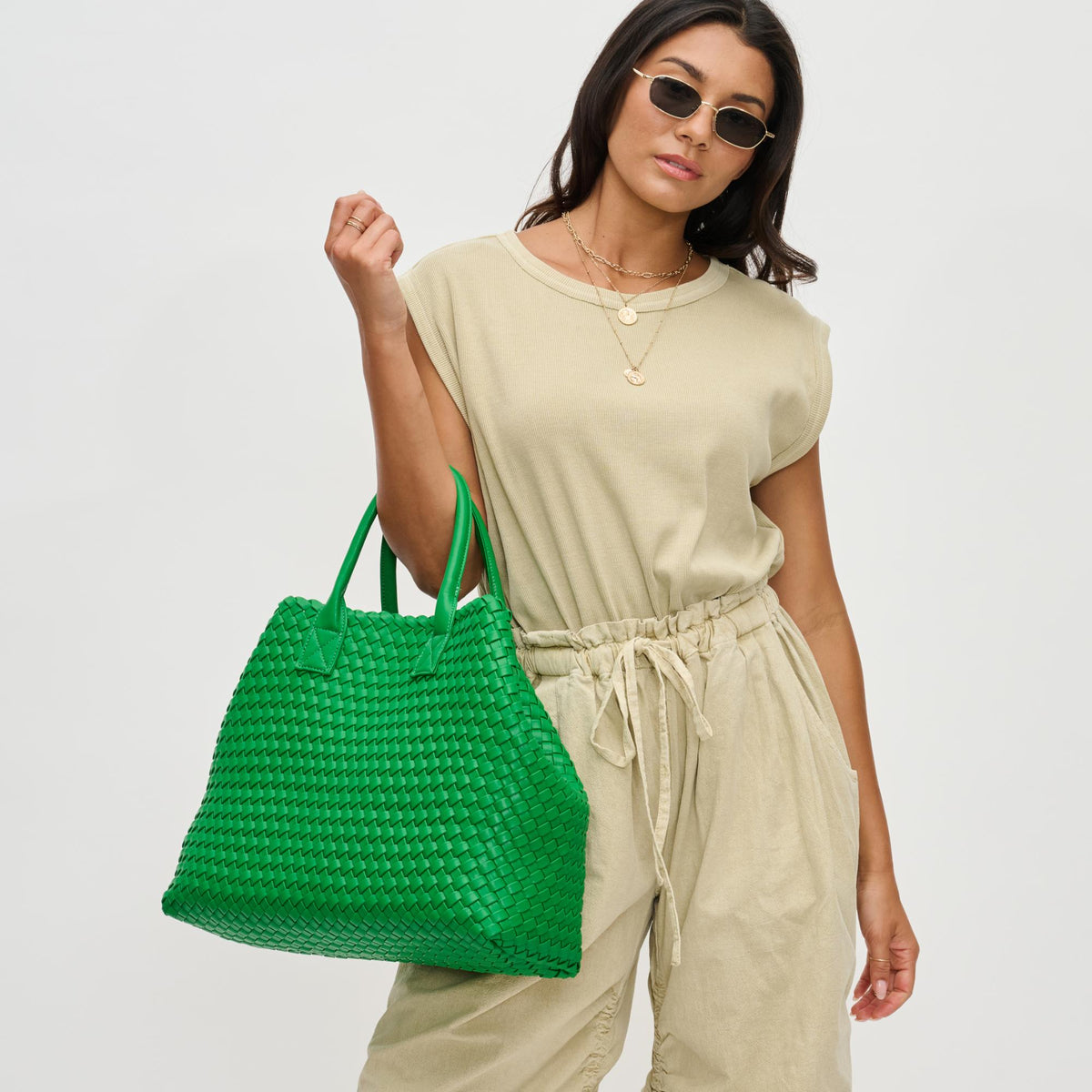 Woman wearing Green Urban Expressions Ithaca Tote 840611122568 View 3 | Green