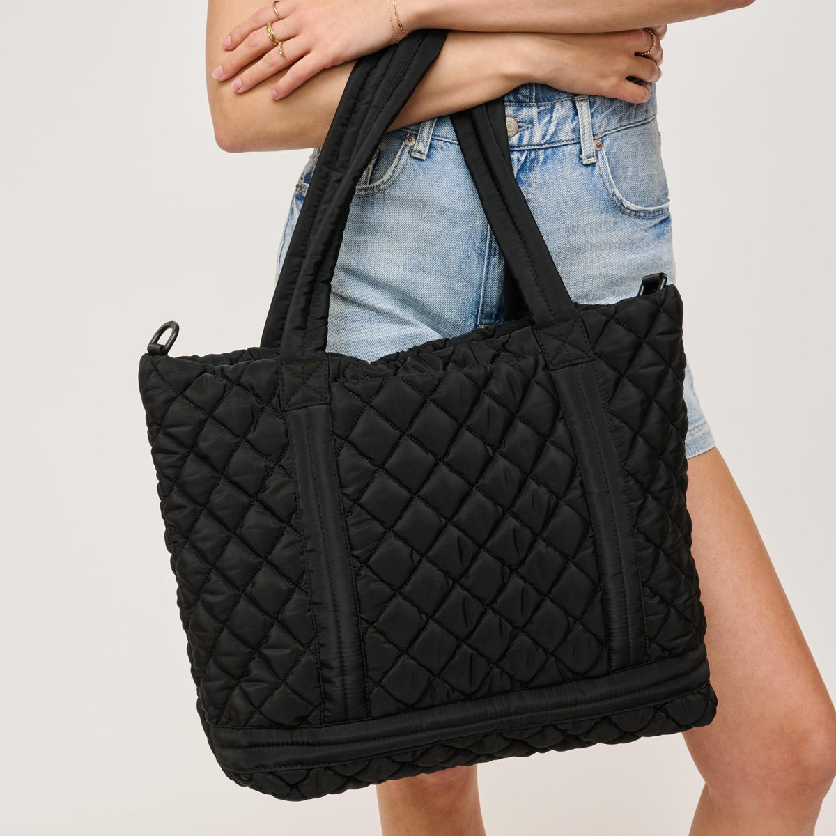 Woman wearing Black Urban Expressions Lanya Tote 840611141552 View 1 | Black