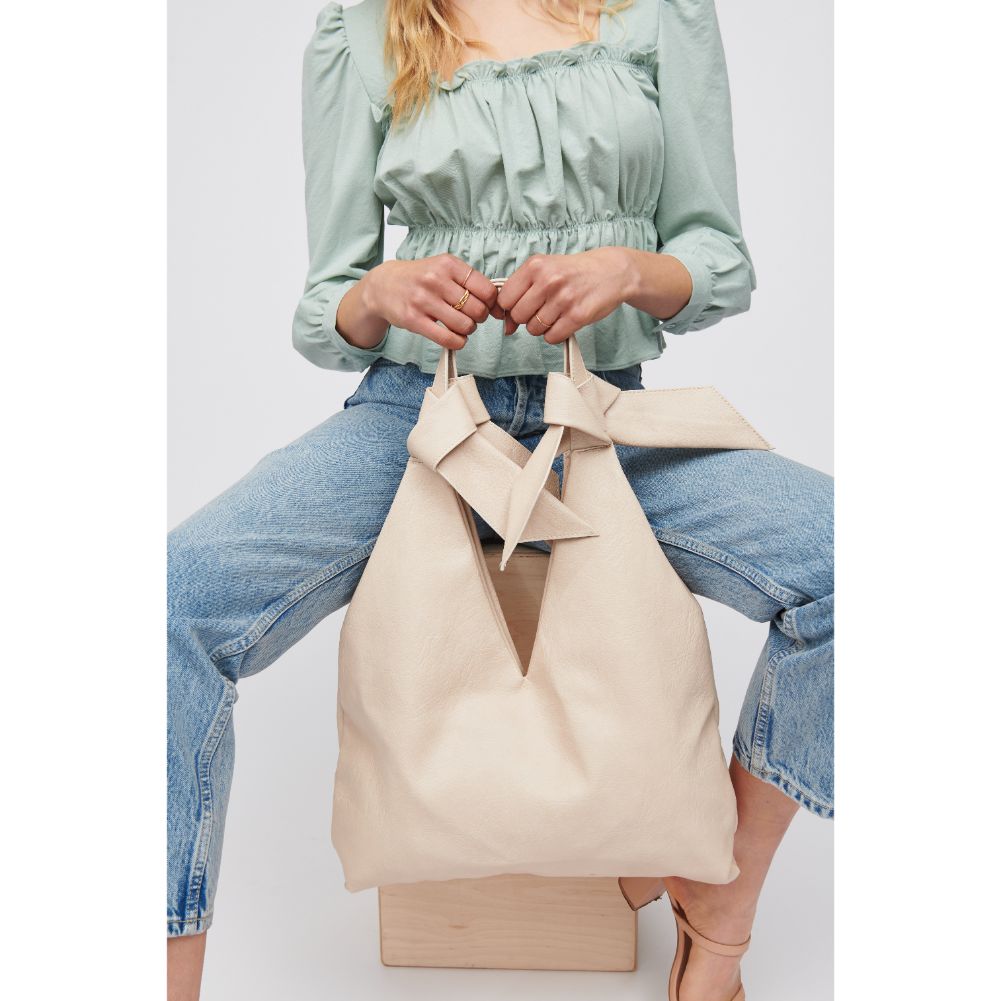 Woman wearing Oatmilk Urban Expressions Tabitha Hobo 818209019422 View 2 | Oatmilk