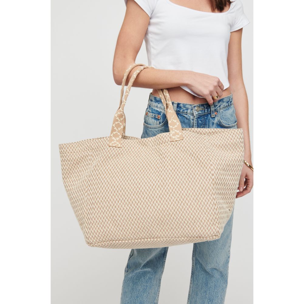 Woman wearing Natural Urban Expressions Marbella Tote 818209015745 View 2 | Natural