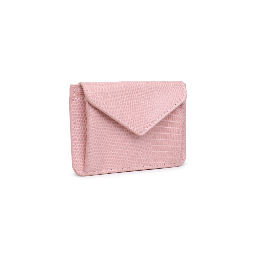 Product Image of Urban Expressions Everlee - Lizard Card Holder 840611100825 View 6 | Blush