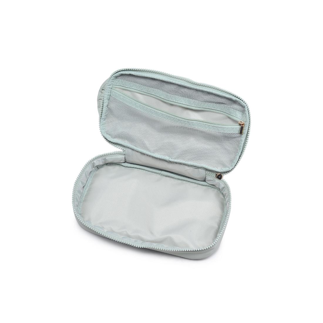 Product Image of Urban Expressions Jet - Nylon Dopp Kit 840611195272 View 8 | Sage