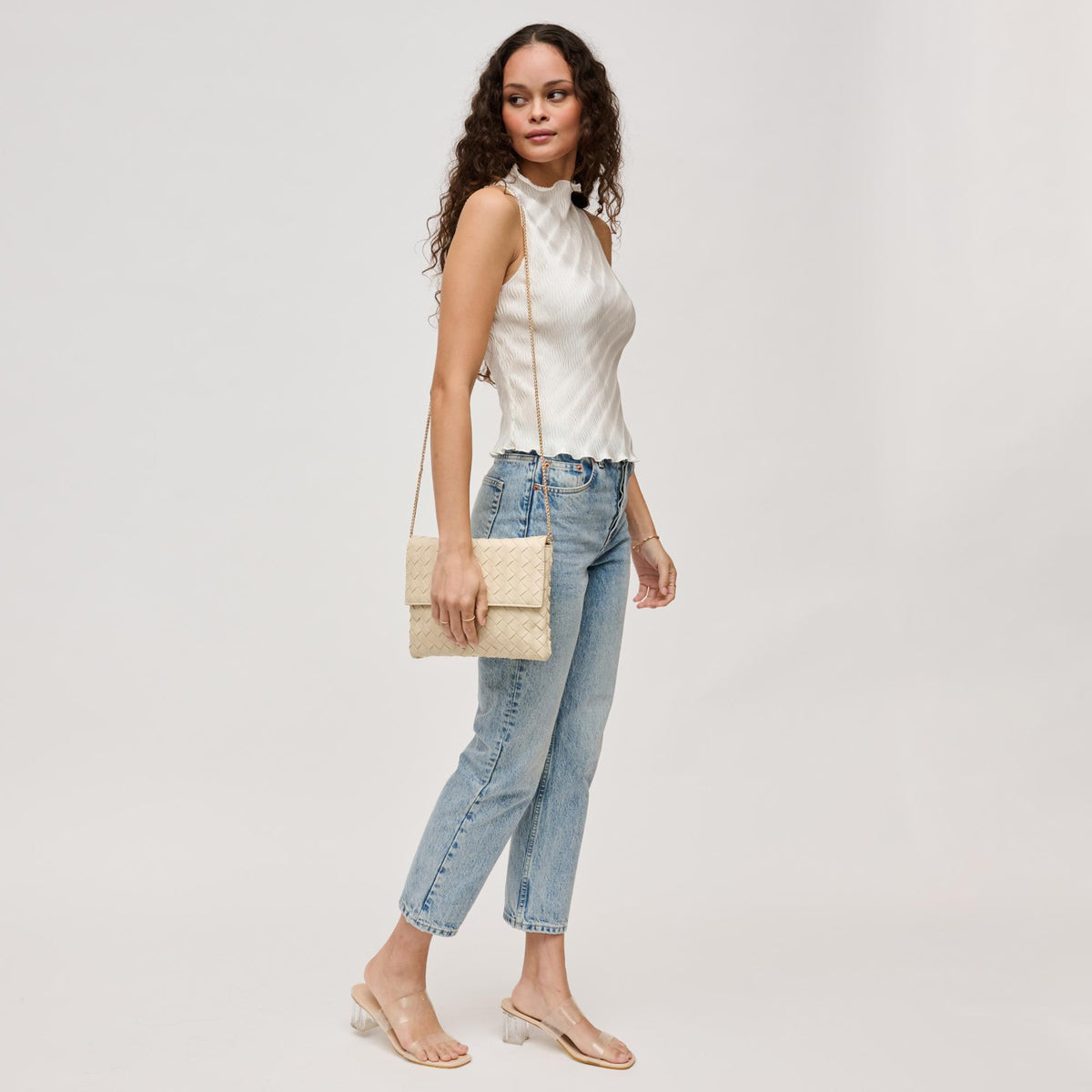 Woman wearing Oatmilk Urban Expressions Ivy Clutch 840611133328 View 4 | Oatmilk