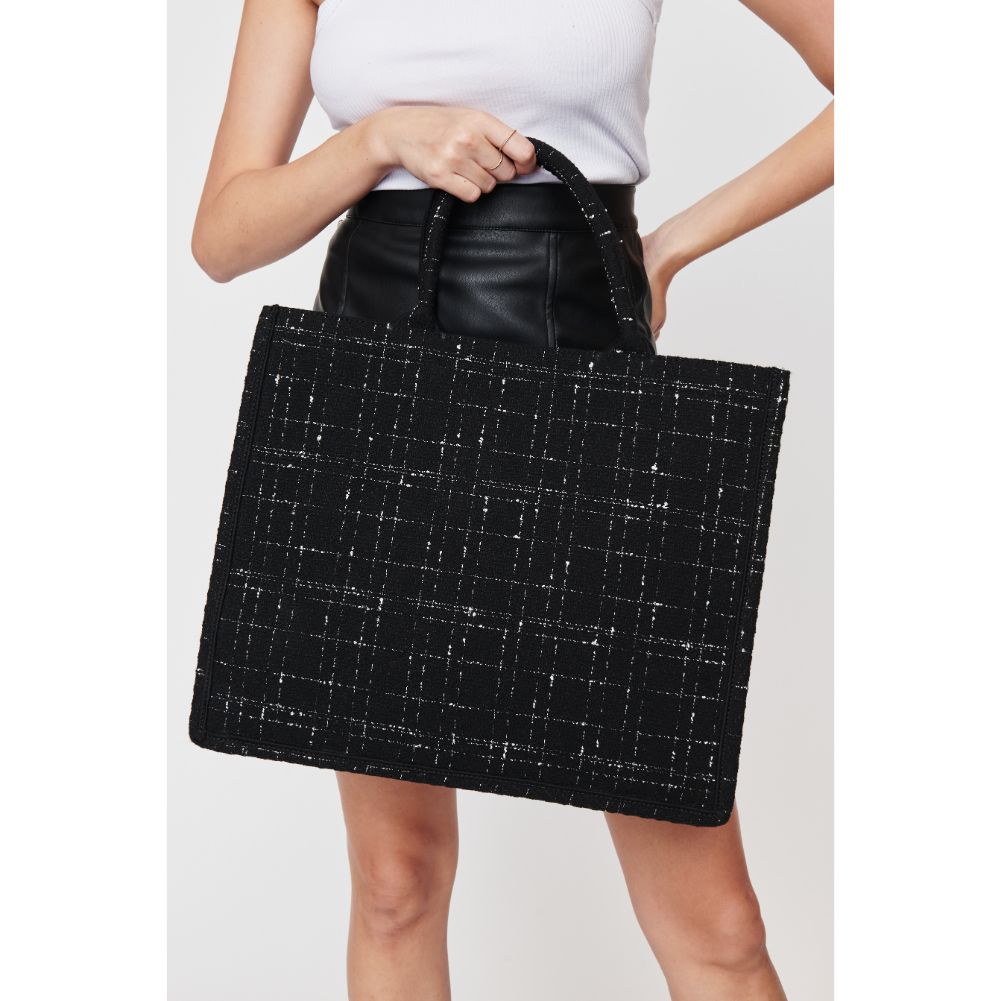 Woman wearing Black Urban Expressions Iona Tote 840611102430 View 4 | Black