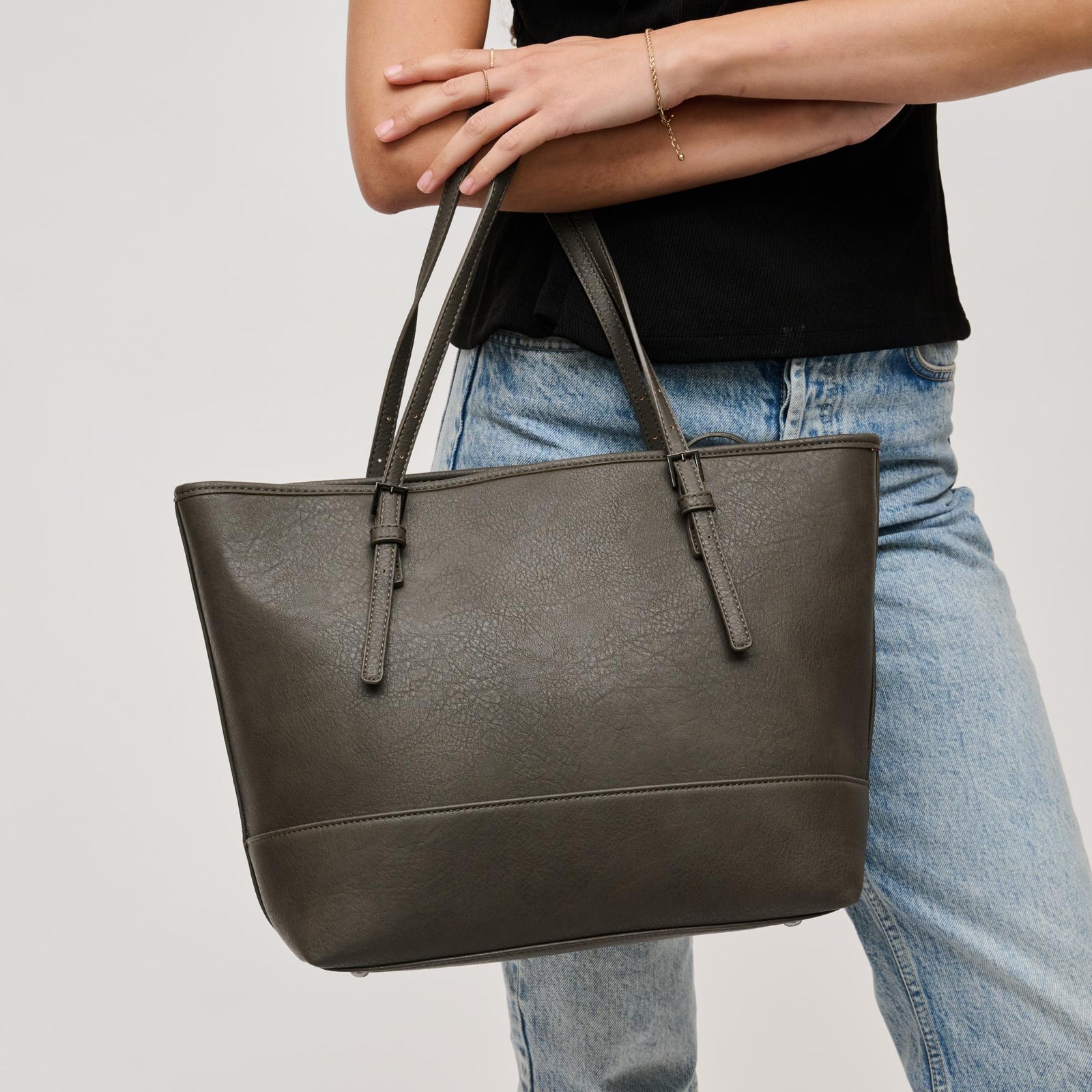 Vegan Tote Bags | Animal-Friendly Luxury | Urban Expressions