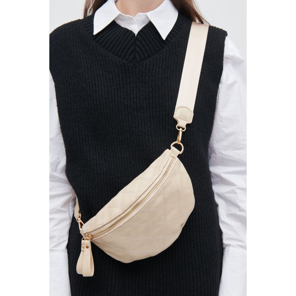 Woman wearing Natural Urban Expressions Lachlan - Quilted Belt Bag 840611113016 View 2 | Natural