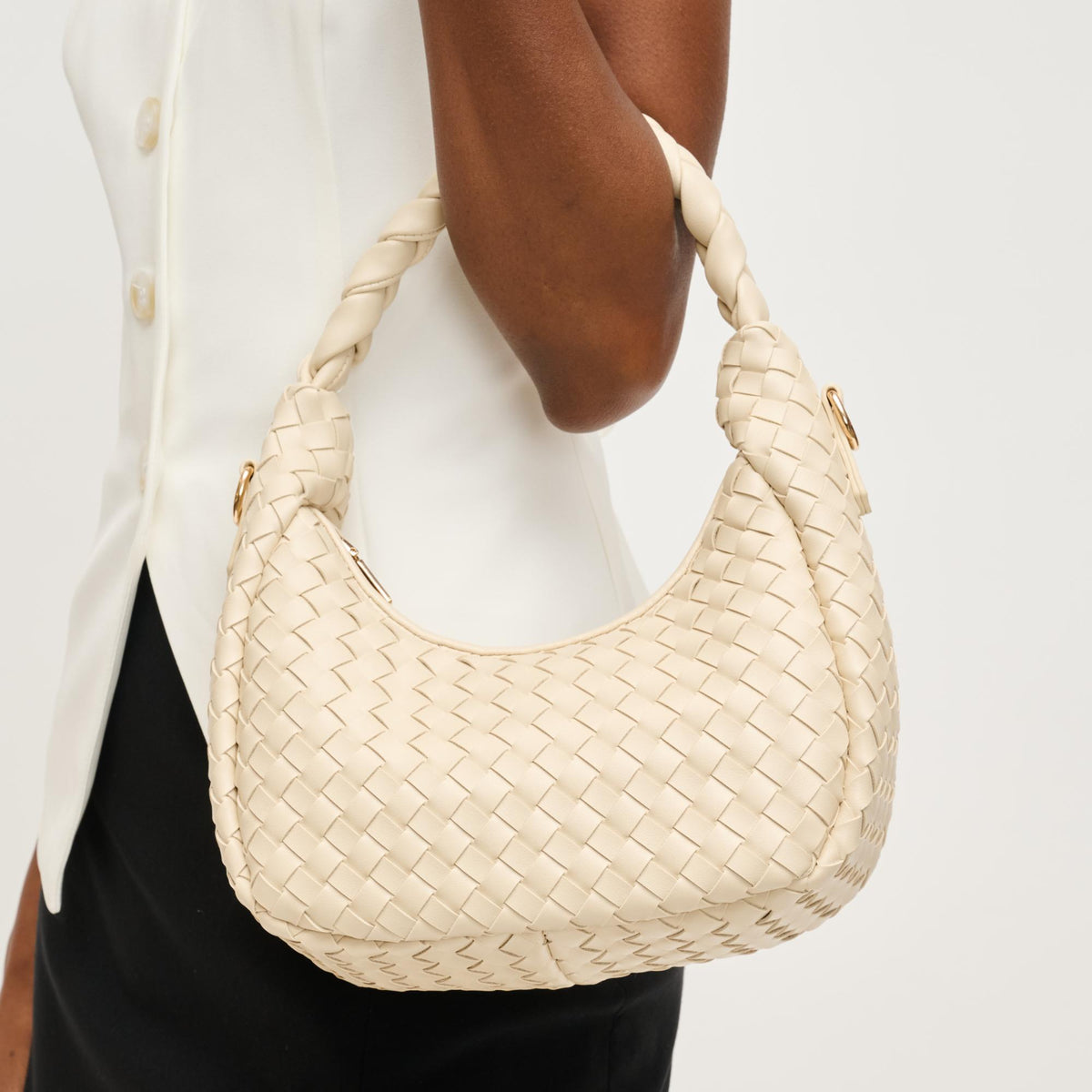 Woman wearing Oatmilk Urban Expressions Laken Crossbody 840611144577 View 2 | Oatmilk