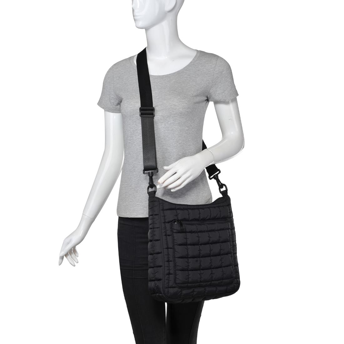 Product Image of Urban Expressions Fia Crossbody 840611140012 View 5 | Black