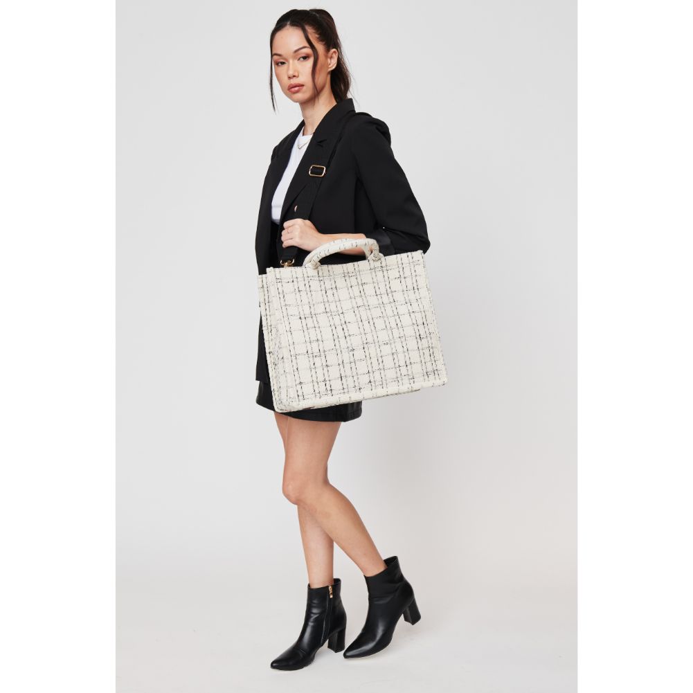 Woman wearing White Black Urban Expressions Iona Tote 840611102423 View 3 | White Black