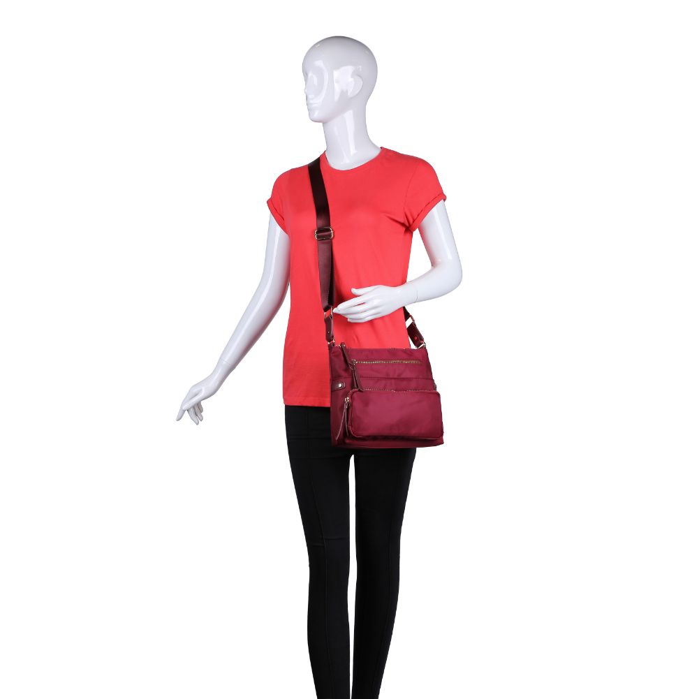 Product Image of Urban Expressions Julia Crossbody 840611164995 View 5 | Burgundy