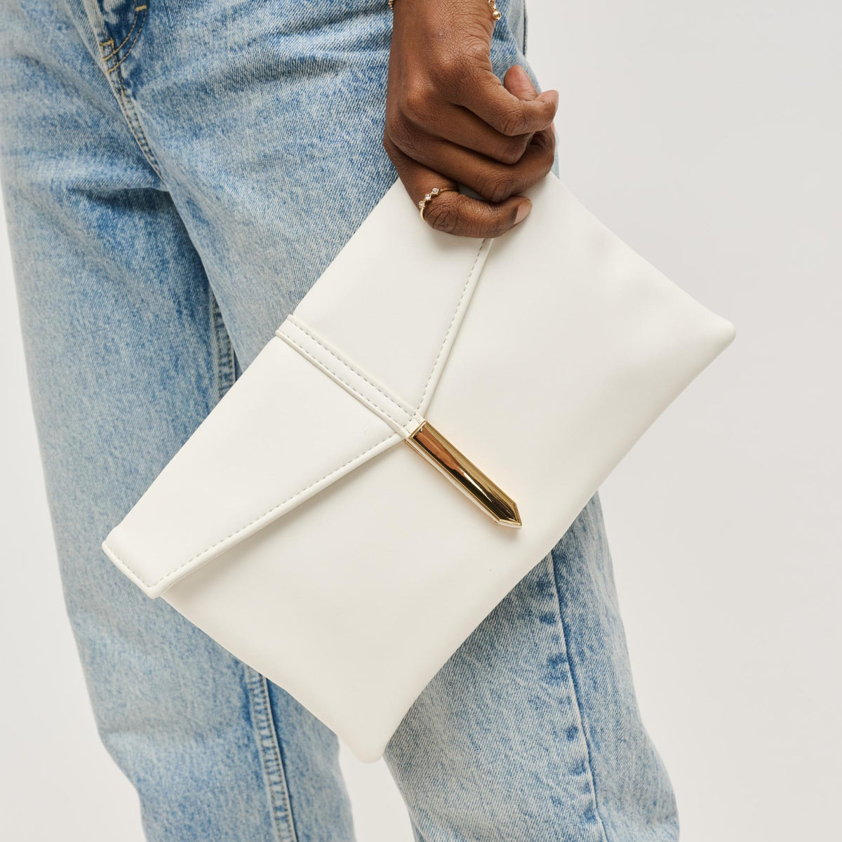 Woman wearing White Urban Expressions Heather Clutch 840611153135 View 1 | White