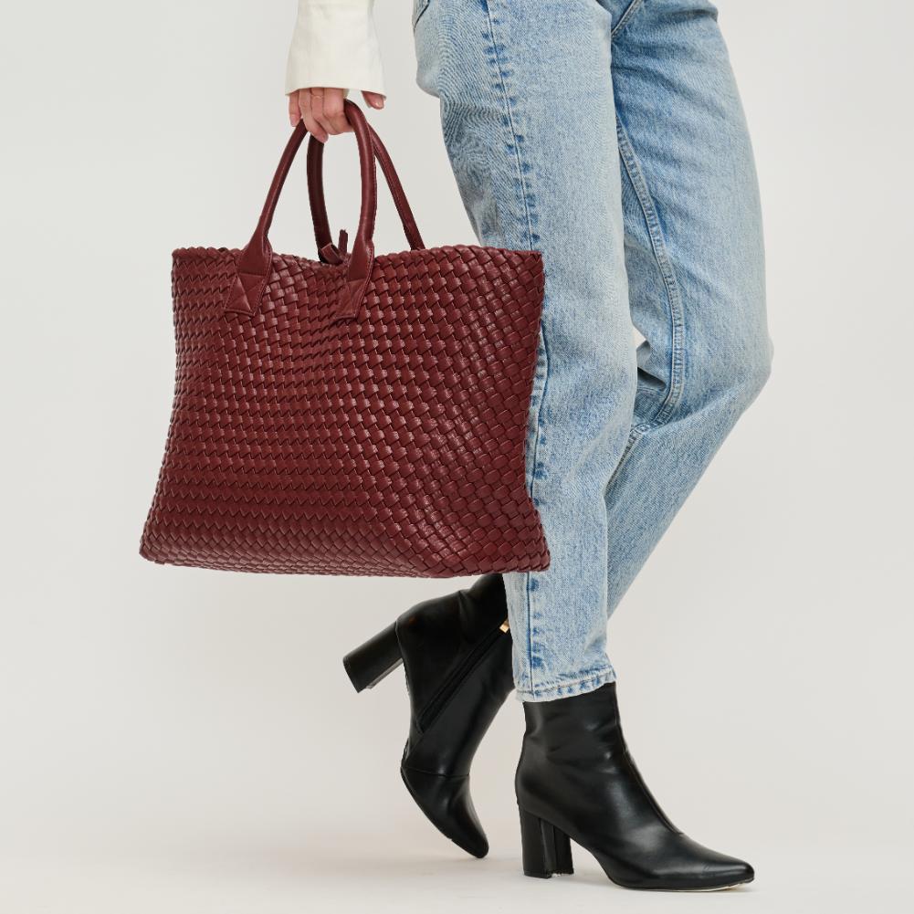 Woman wearing Burgundy Urban Expressions Ithaca Tote 840611119223 View 4 | Burgundy