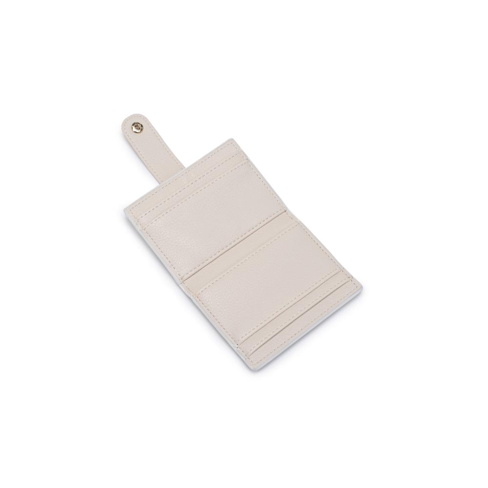 Product Image of Urban Expressions Lola Card Holder 840611121707 View 8 | Oatmilk