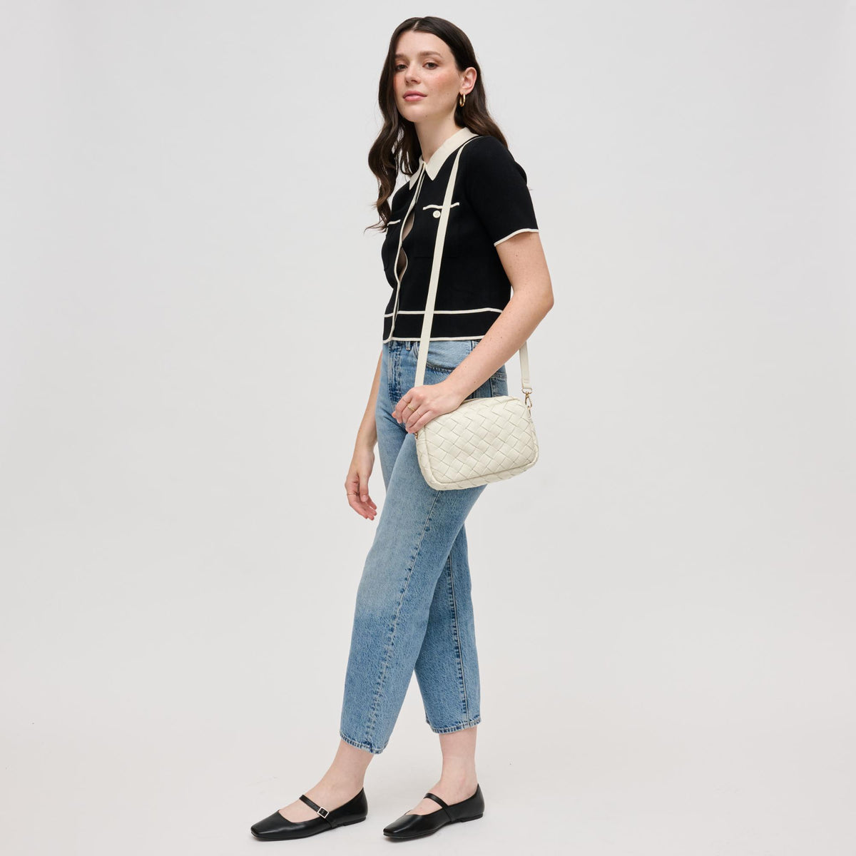 Woman wearing Oatmilk Urban Expressions Maddie Crossbody 840611133373 View 2 | Oatmilk