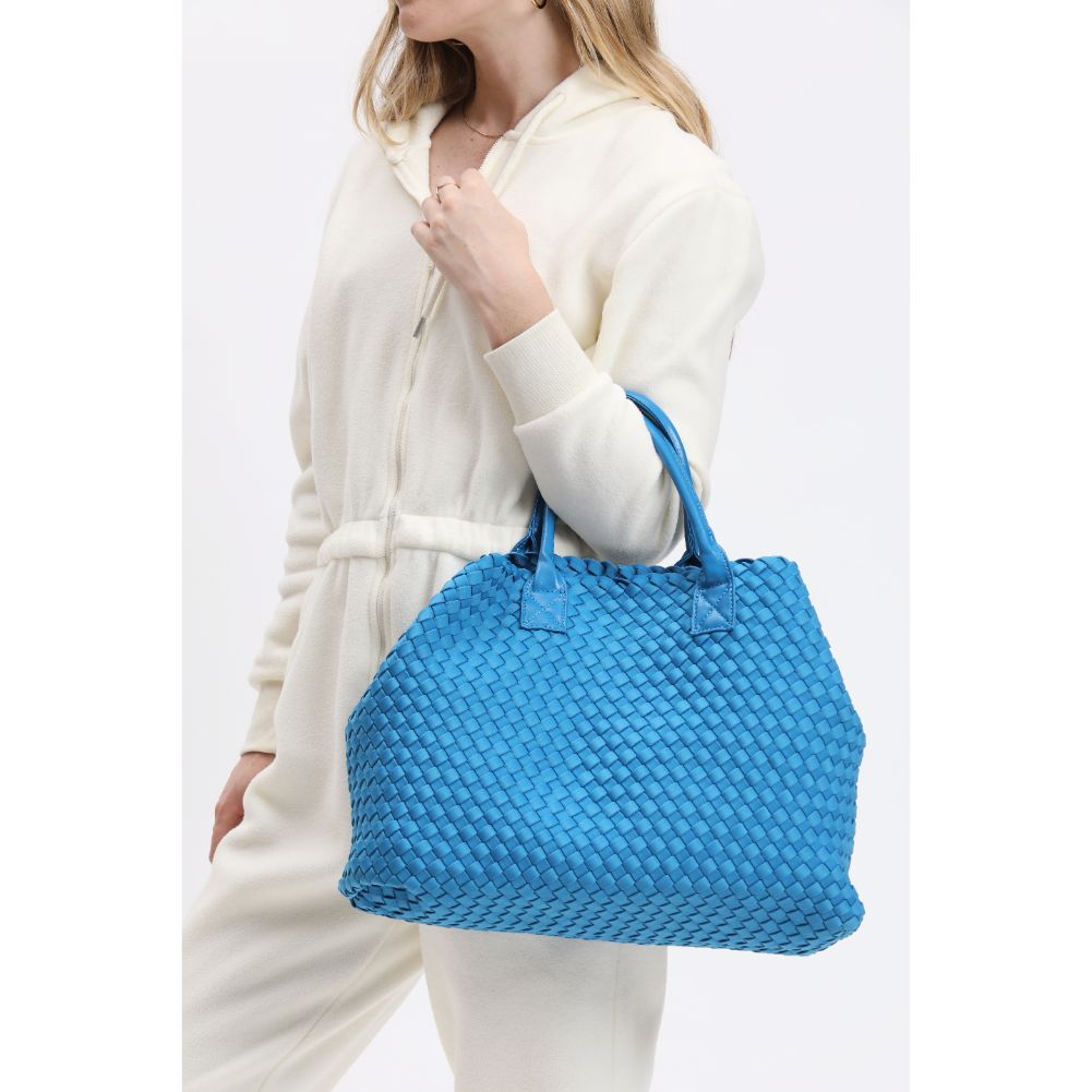 Woman wearing Ocean Urban Expressions Ithaca - Woven Neoprene Tote 840611107909 View 1 | Ocean