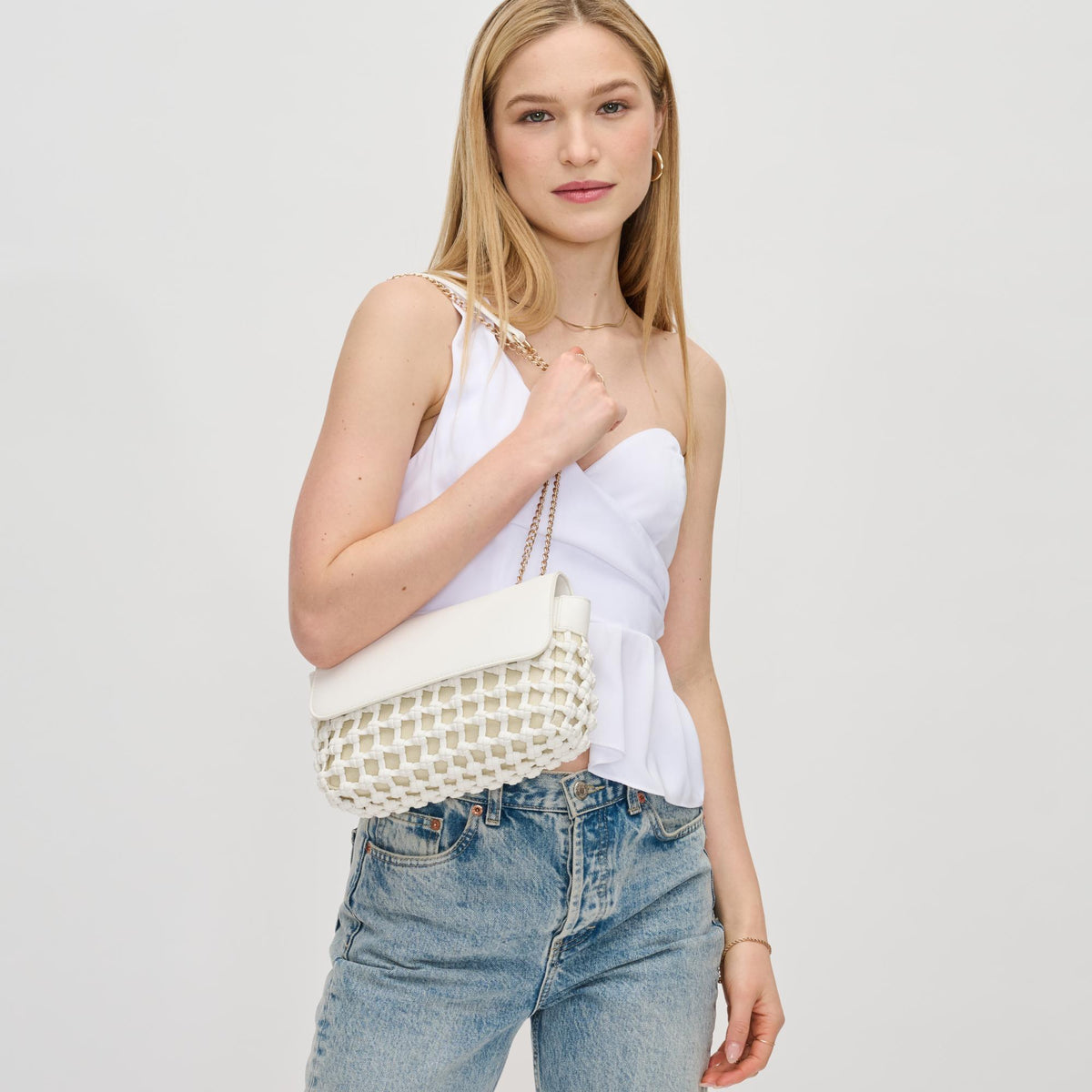 Woman wearing White Urban Expressions Erin Crossbody 840611128553 View 2 | White