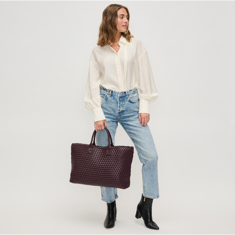 Woman wearing Espresso Urban Expressions Ithaca Tote 840611119230 View 3 | Espresso