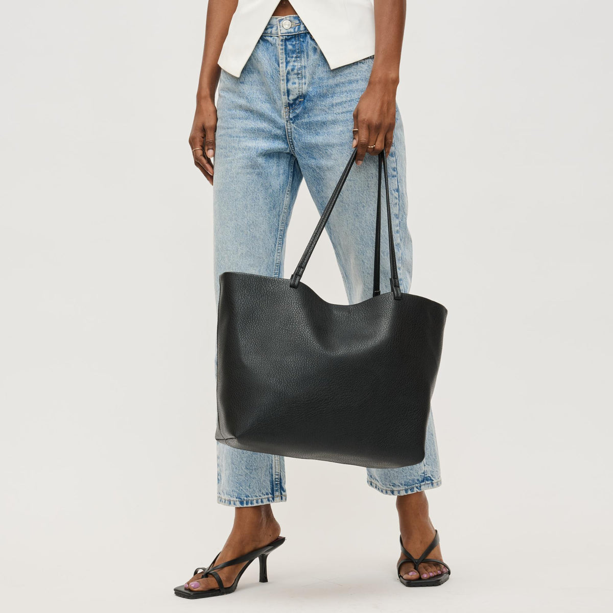 Woman wearing Black Urban Expressions Alma Tote 840611146809 View 1 | Black