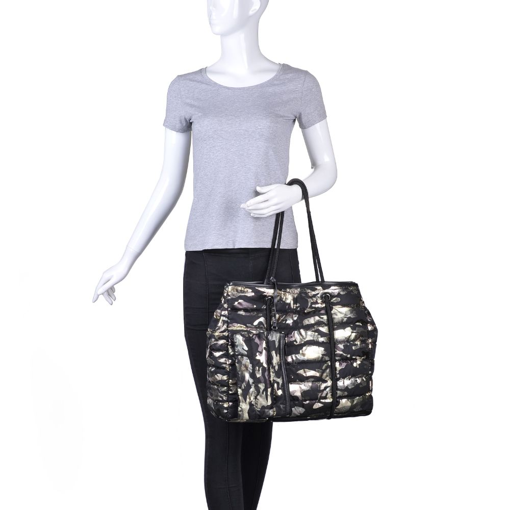 Product Image of Urban Expressions Mia Tote 840611174147 View 5 | Green Gold Camo