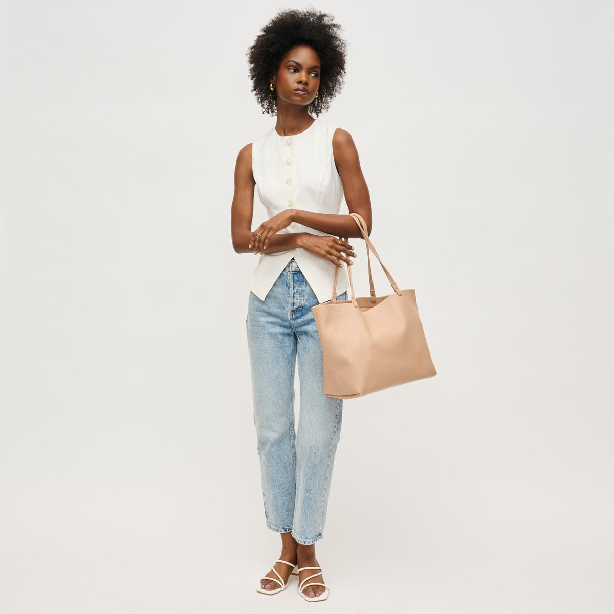 Woman wearing Natural Urban Expressions Alma Tote 840611146823 View 3 | Natural