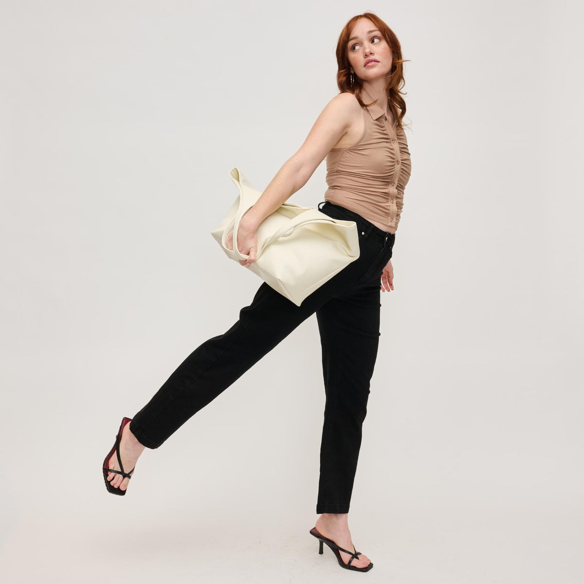 Woman wearing Ivory Urban Expressions Luna Tote 840611161505 View 3 | Ivory