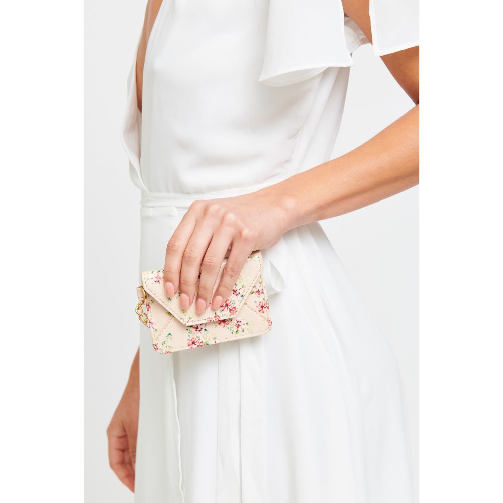 Woman wearing Cream Urban Expressions Gia - Floral Card Holder 840611181879 View 2 | Cream