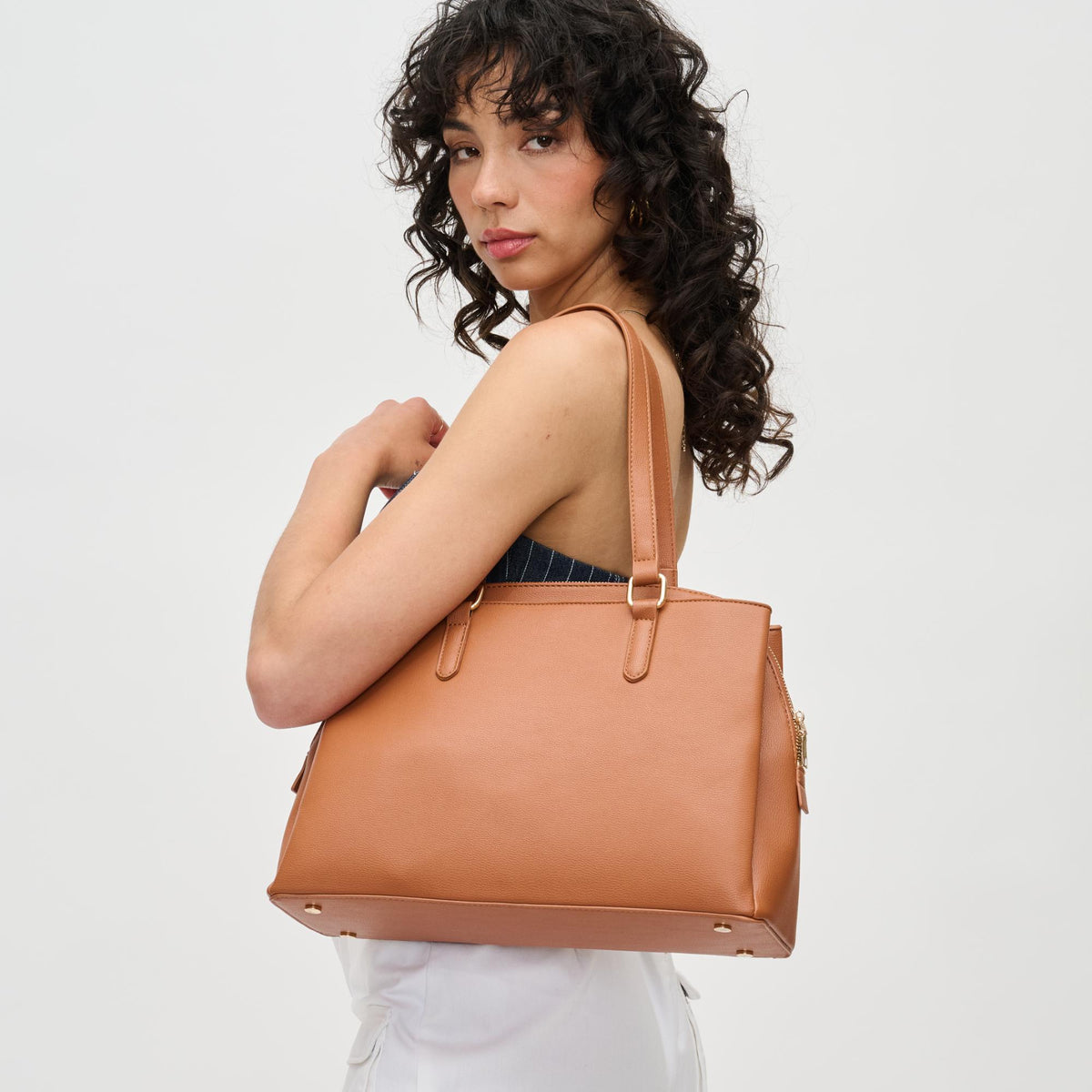 Woman wearing Tan Urban Expressions Cambria Satchel 840611126702 View 1 | Tan