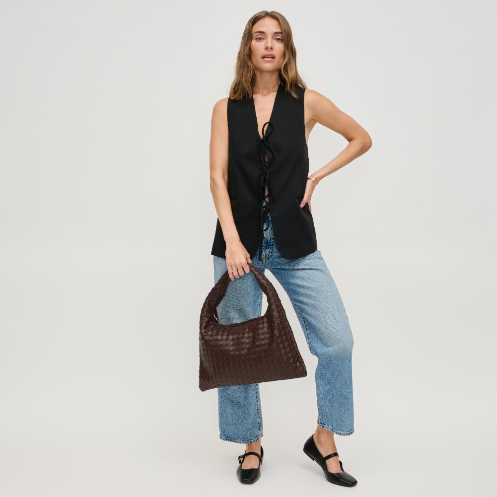 Woman wearing Espresso Urban Expressions Leah Hobo 840611126498 View 4 | Espresso