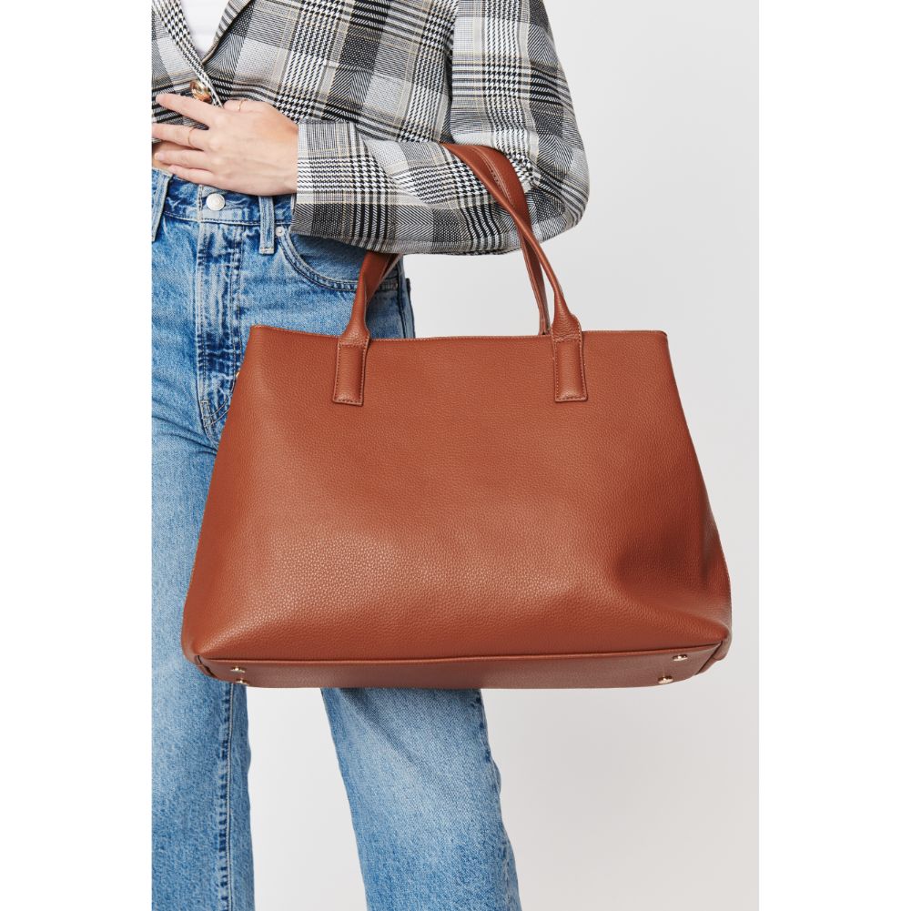 Woman wearing Tan Urban Expressions Bonnie Tote 840611104021 View 1 | Tan