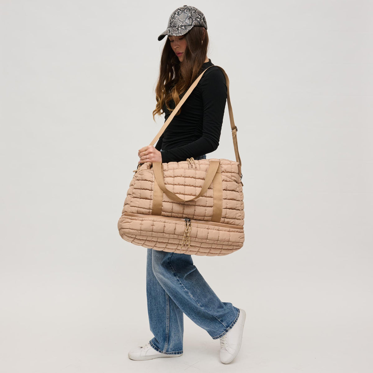 Woman wearing Natural Urban Expressions Globetrotter Weekender 840611143495 View 3 | Natural