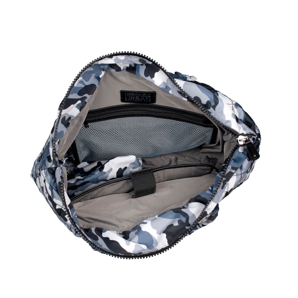 Product Image of Urban Expressions Breakaway Tote 840611175779 View 4 | Blue Camo