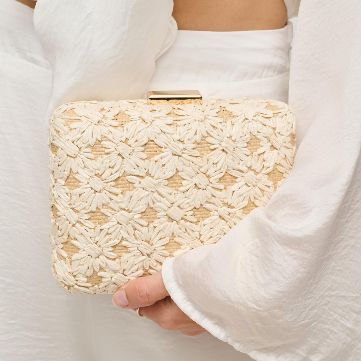 Woman wearing Ivory Natural Urban Expressions Samantha Evening Bag 840611149343 View 1 | Ivory Natural